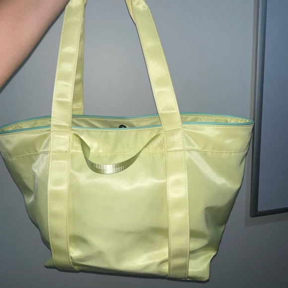 Yellow stoney clover lane bag - Picture 3 of 4